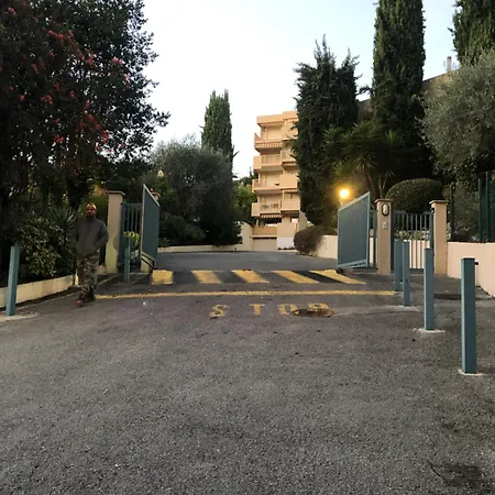 Seaside With Terrasse In Garavan * Mentona