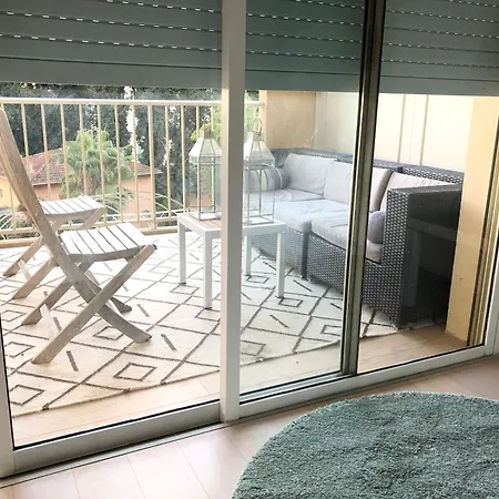 Apartament Seaside With Terrasse In Garavan Mentona